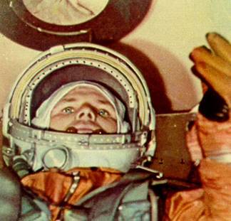 Рис.5. Ю.А. Гагарин первый в мире летчик-космонавт